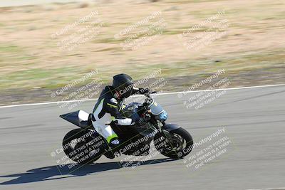 media/Feb-05-2023-Classic Track Day (Sun) [[c35aca4a42]]/Group 2/session 1 turn 9/